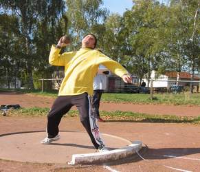 Pers�nliche Bestleistung: 100m: 468 Punkte